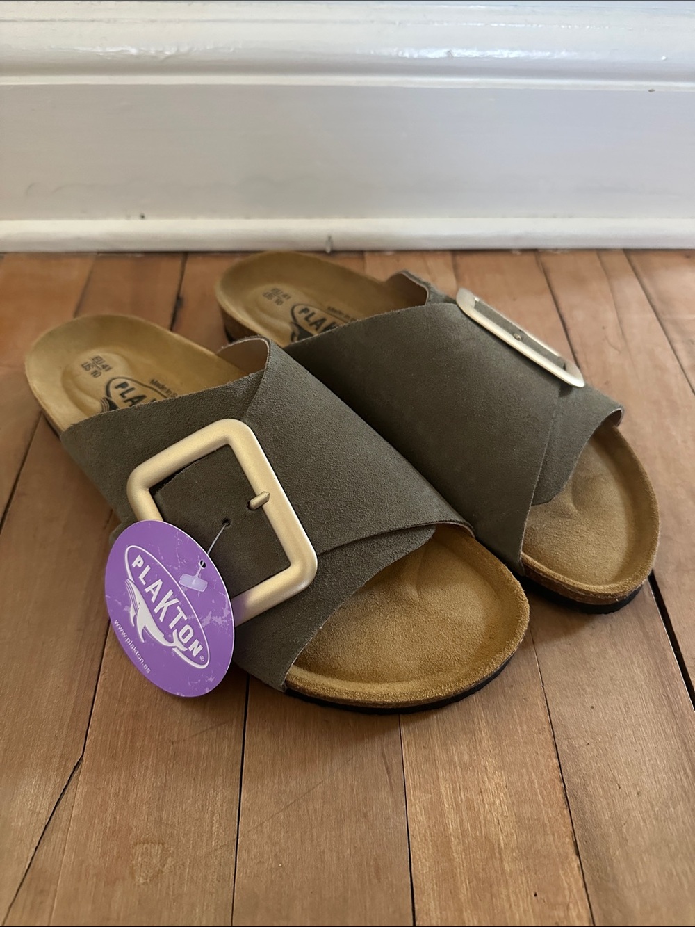NWT Plakton Sandals